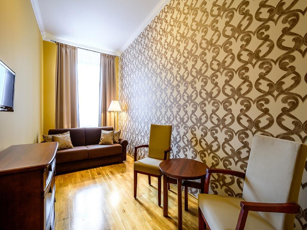 Alexander Hotel Stříbro Szoba fotó
