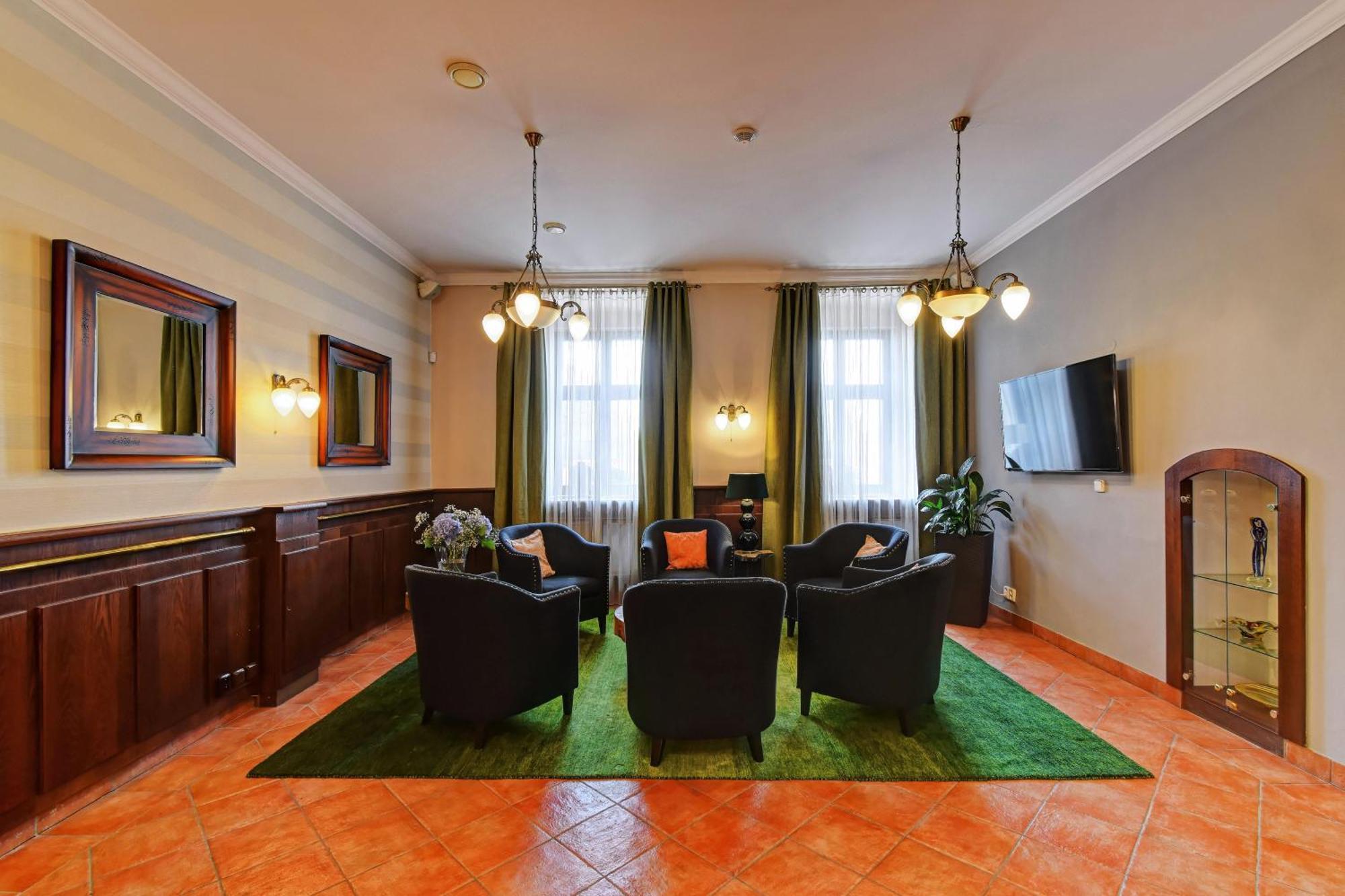 Alexander Hotel Stříbro Kültér fotó