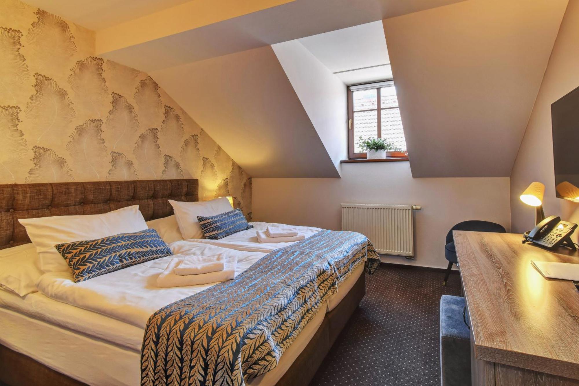 Alexander Hotel Stříbro Kültér fotó